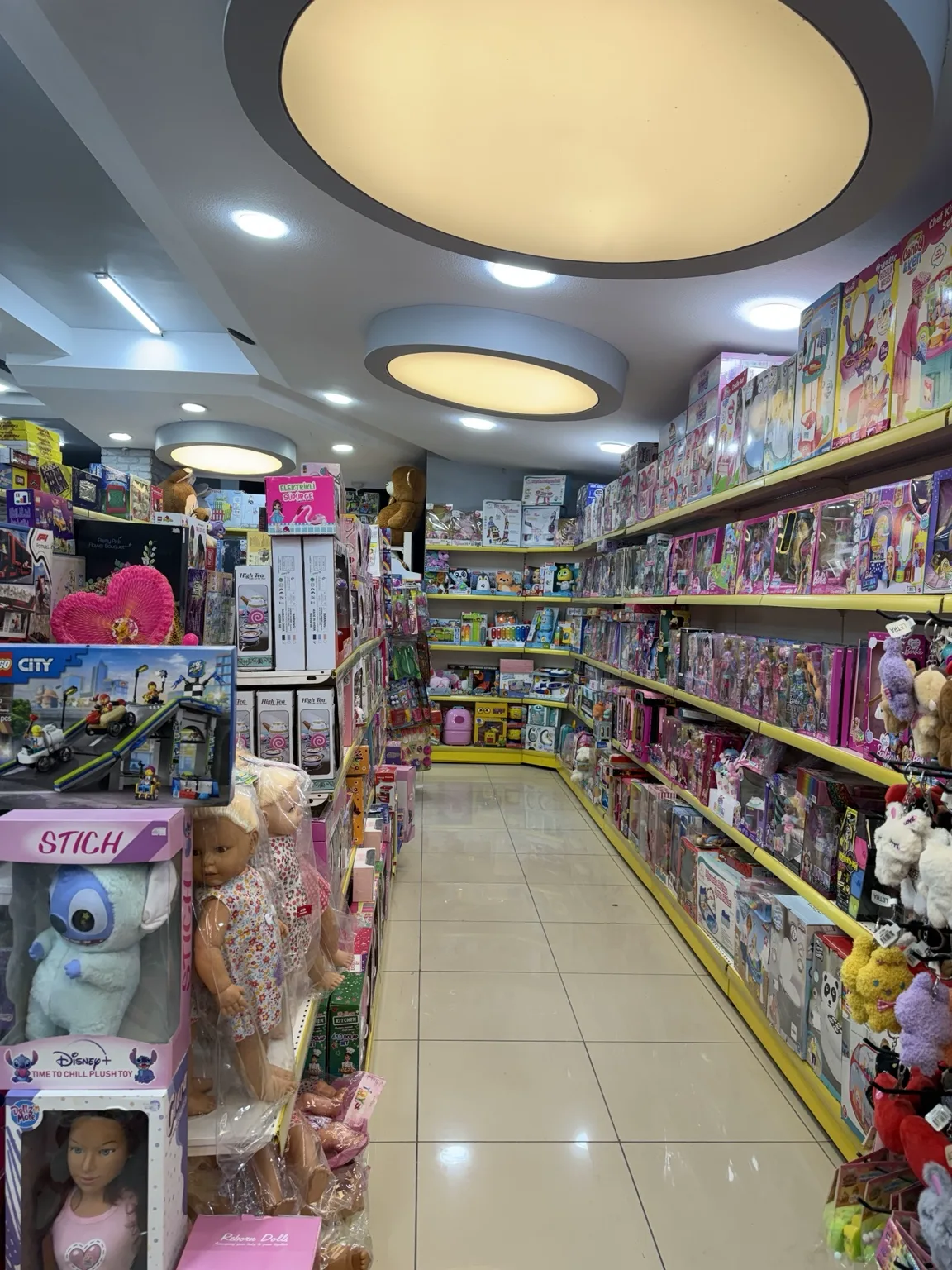 Toyss Home bebek reyonu koridoru