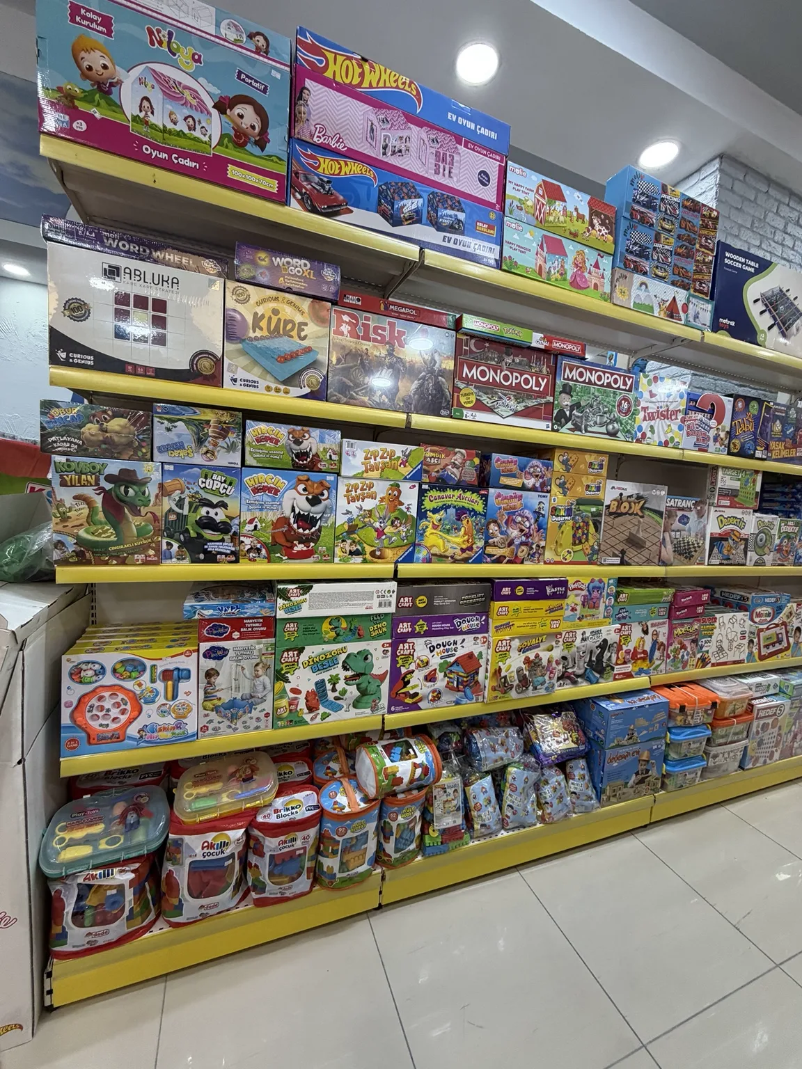 Monopoly, oyun ve aktivite setleri
